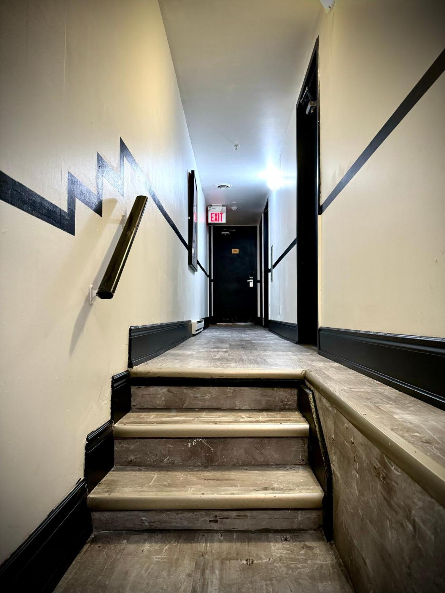 Royal Oak Inn Toronto Bagian luar foto
